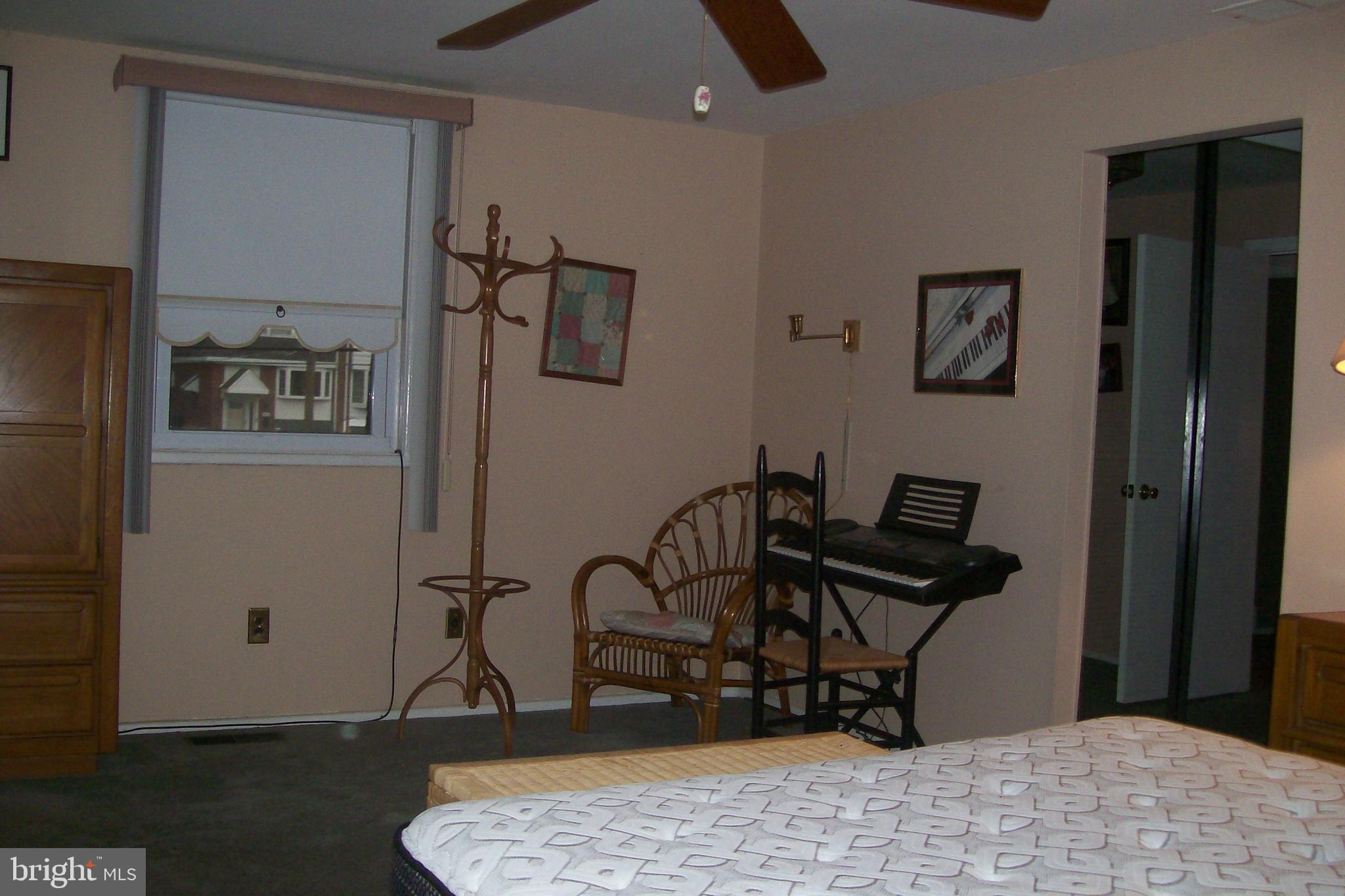 4217 Lawnside Road Philadelphia, PA 19154 - Photo 17 of 38 Gallery Image 17