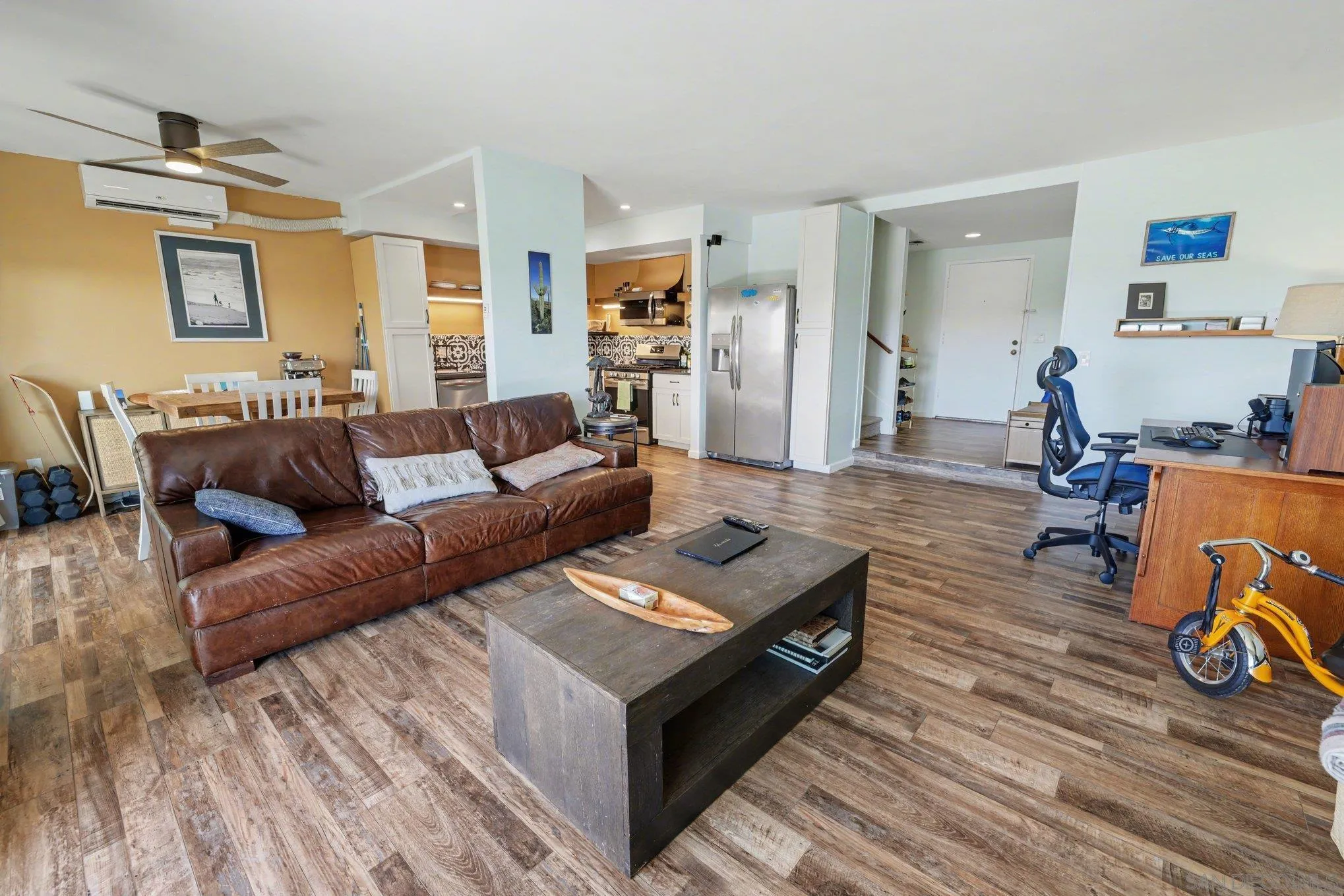 2345 Altisma Way, Unit A Carlsbad, CA 92009 - Photo 2 of 22