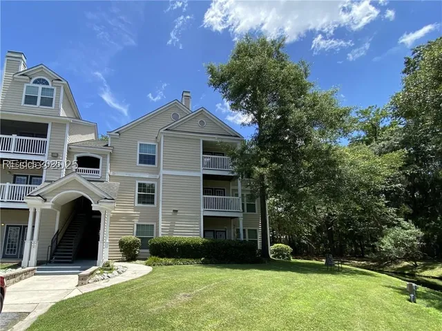 $245,000 | 100 Kensington Boulevard, Unit 1514, Bluffton, SC 29910