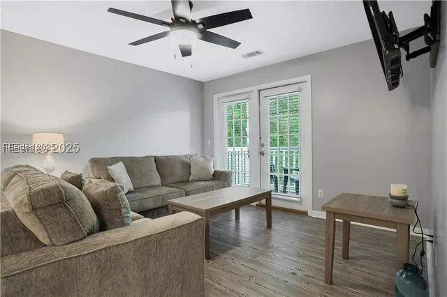 $245,000 | 100 Kensington Boulevard, Unit 1514, Bluffton, SC 29910