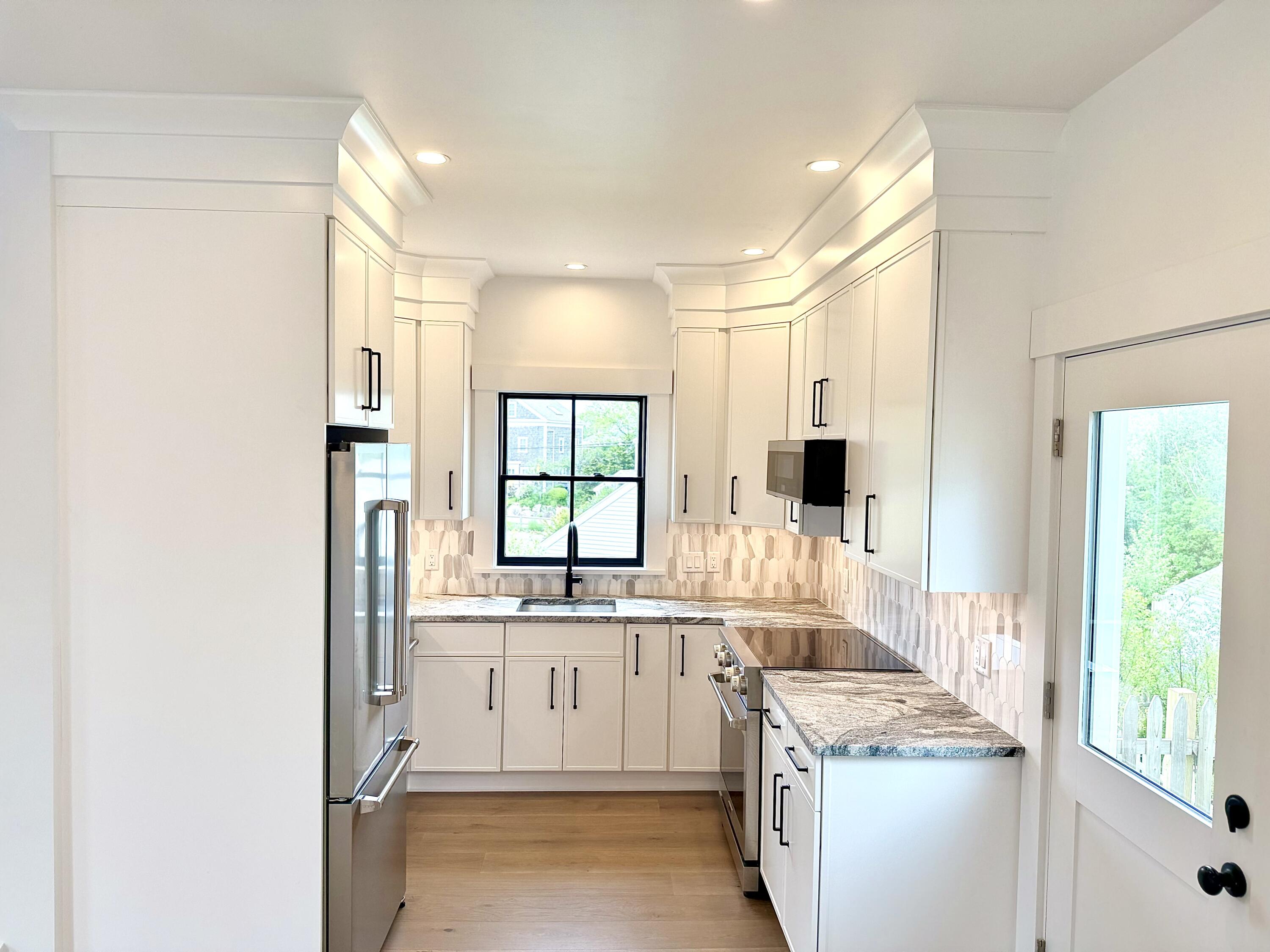 29 Cemetery Road, Unit 1 Provincetown, MA 02657 - Photo 14 of 28 kitchen