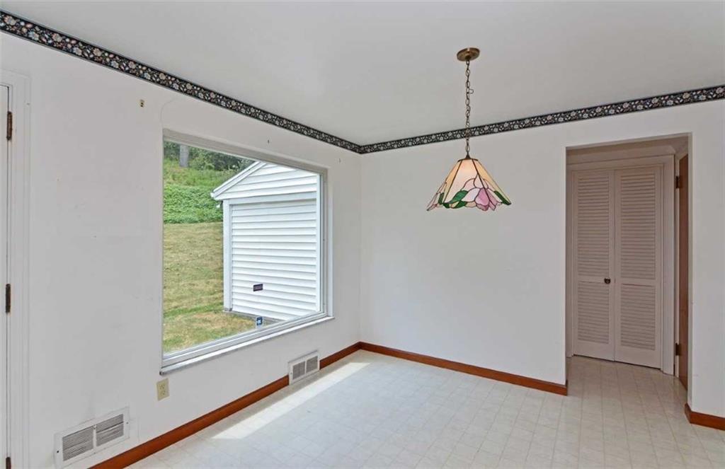 641 Ravencrest Road Pittsburgh, PA 15215 - Photo 12 of 20 Gallery Image 12