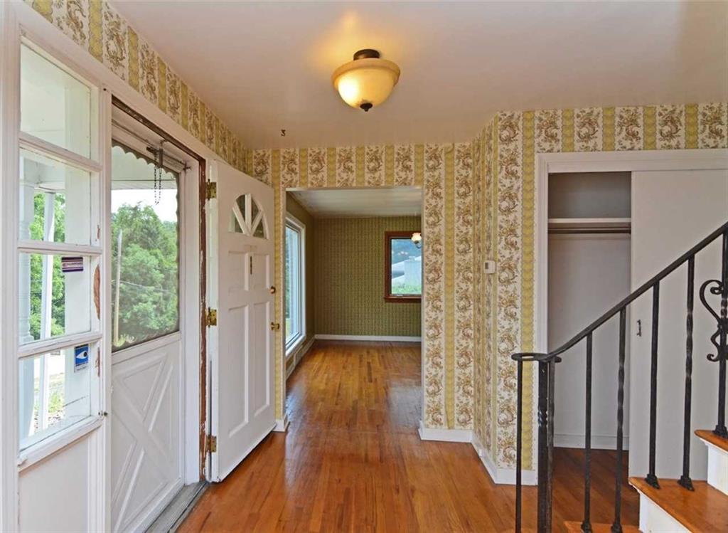 641 Ravencrest Road Pittsburgh, PA 15215 - Photo 4 of 20 Gallery Image 4