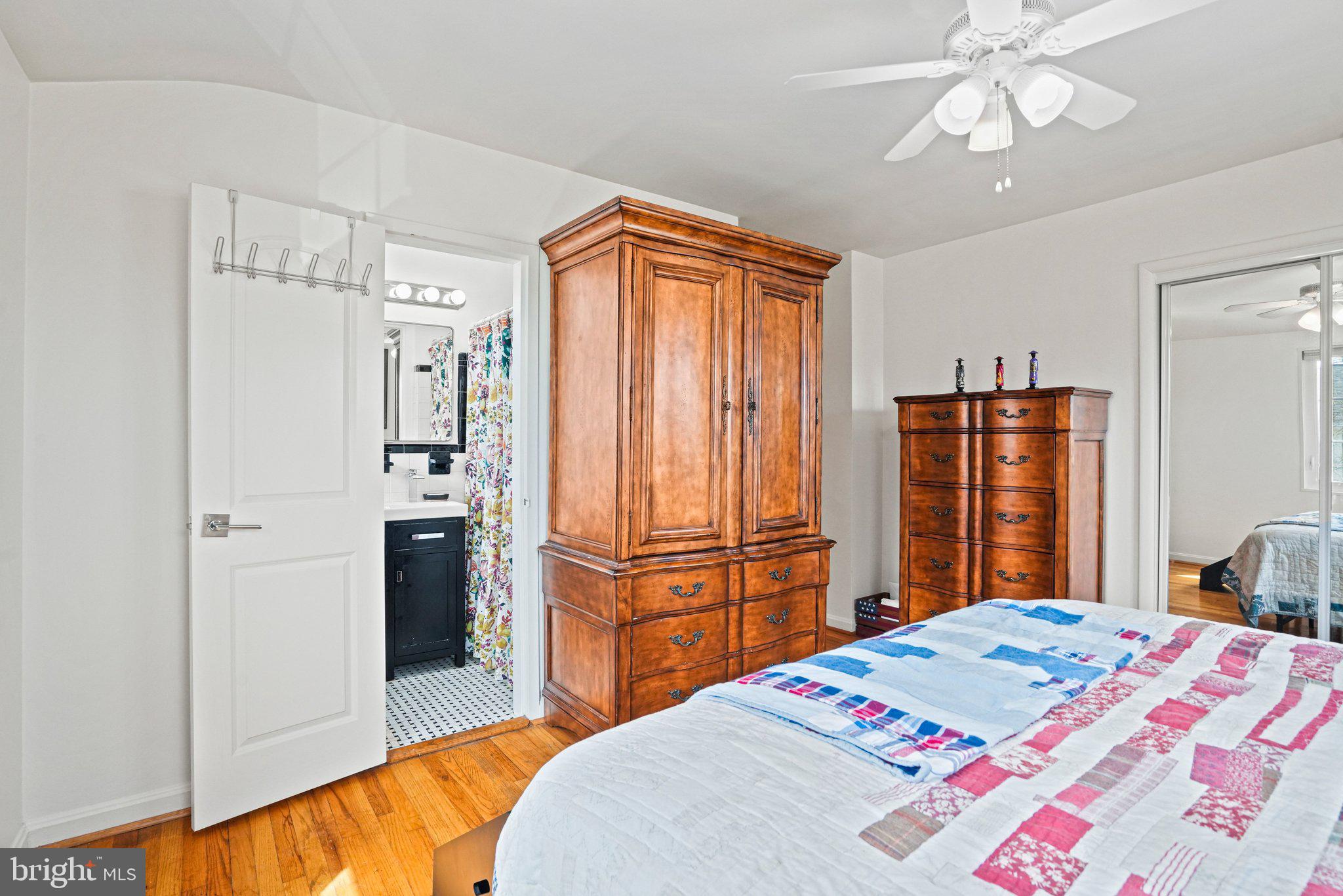 5336 Pooks Hill Road, Unit 5336 Bethesda, MD 20814 - Photo 20 of 35