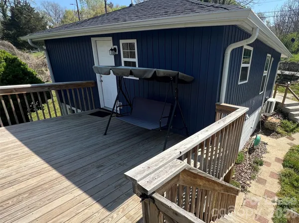 $2,100 | 428 Folk Street Northwest, Lenoir, NC 28645