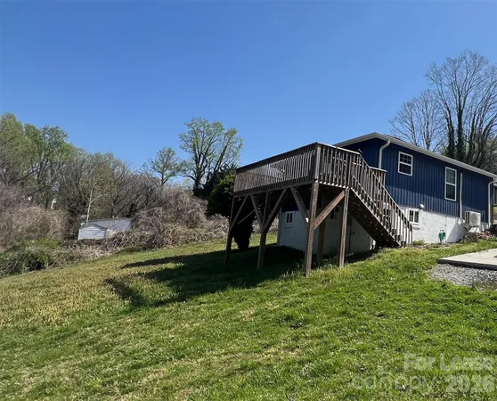 $2,100 | 428 Folk Street Northwest, Lenoir, NC 28645