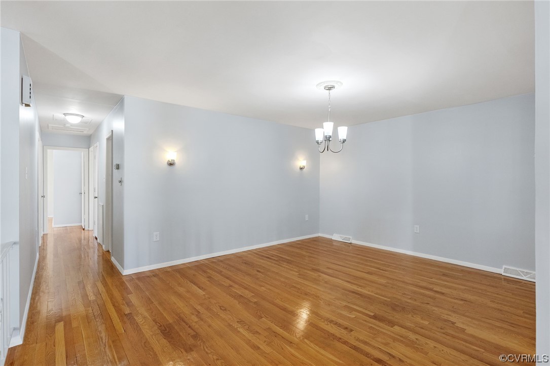9018 Tweed Road Henrico, VA 23228 - Photo 7 of 32 Gallery Image 7