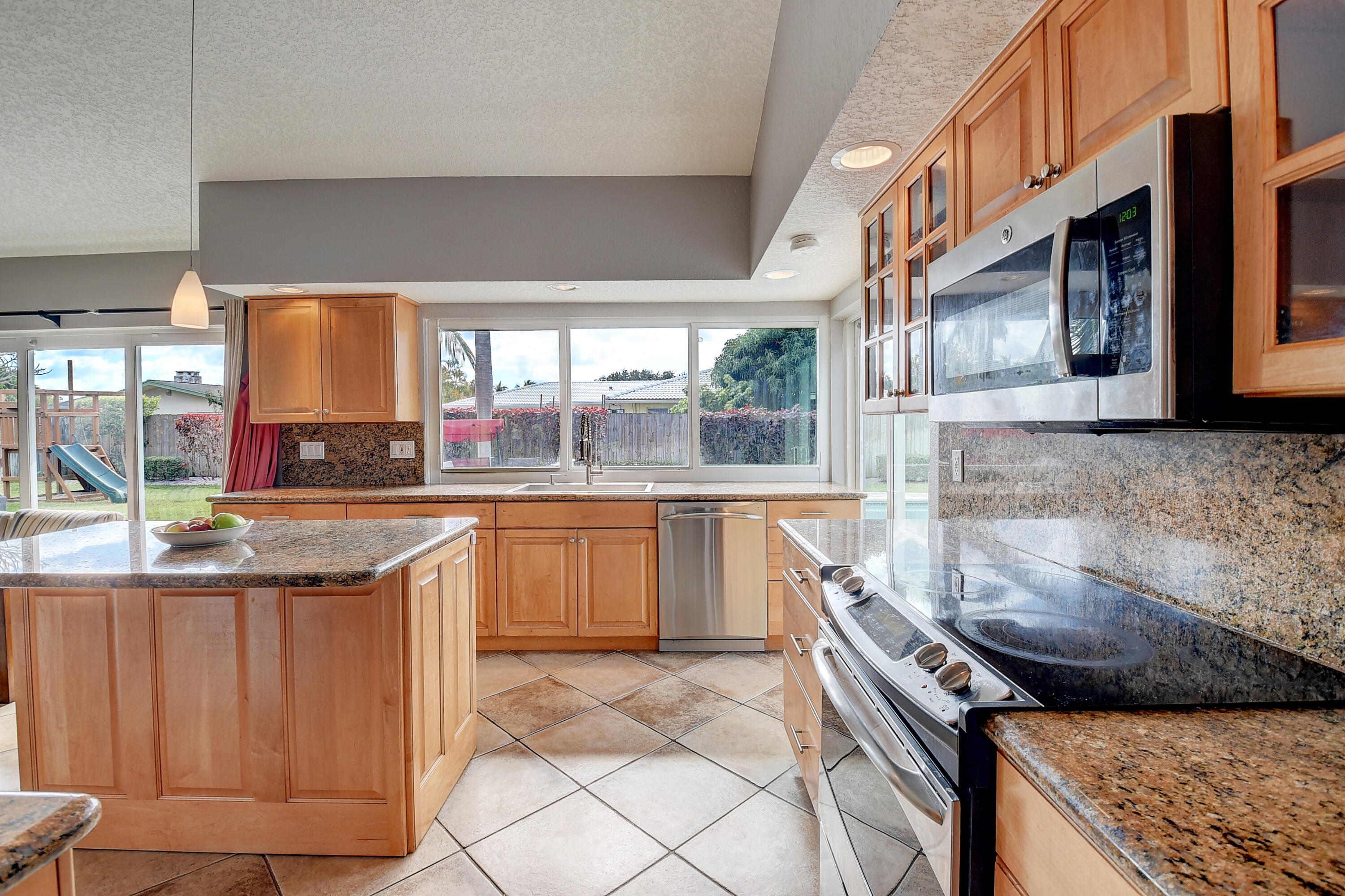 1424 Southwest 13th Street Boca Raton, FL 33486 - Photo 9 of 35 Kitchen