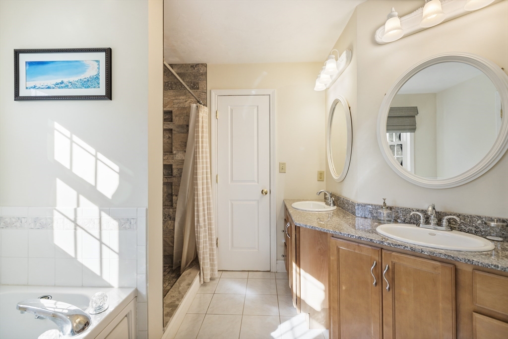 298 Mendon Road Northbridge, MA 01534 - Photo 25 of 42 Gallery Image 25