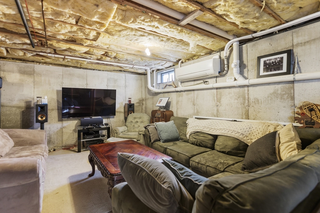 298 Mendon Road Northbridge, MA 01534 - Photo 35 of 42 Gallery Image 35