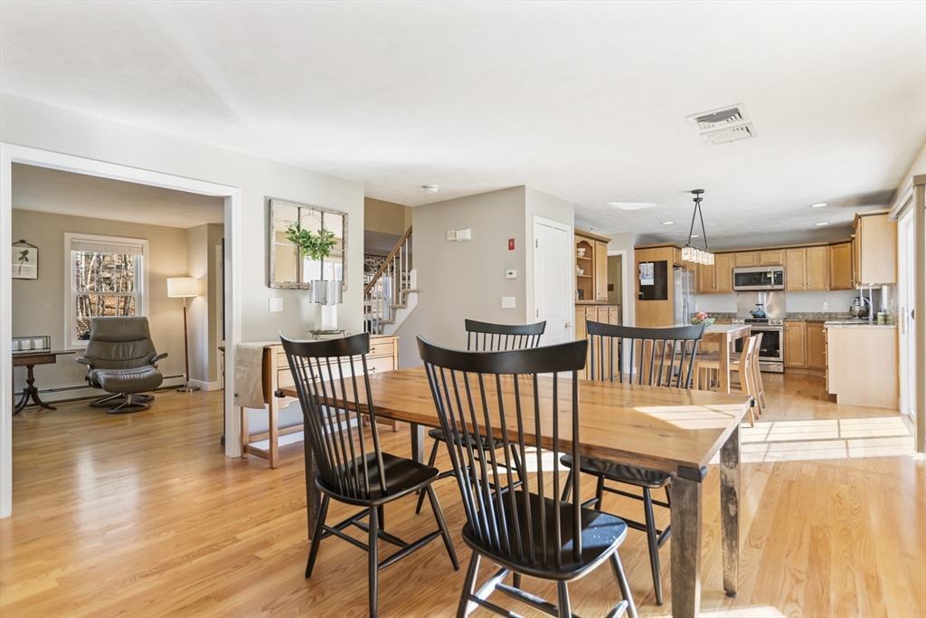 298 Mendon Road Northbridge, MA 01534 - Photo 8 of 42 Gallery Image 8
