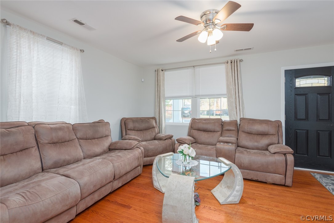 3222 Mark Road Richmond, VA 23234 - Photo 6 of 19 Gallery Image 6