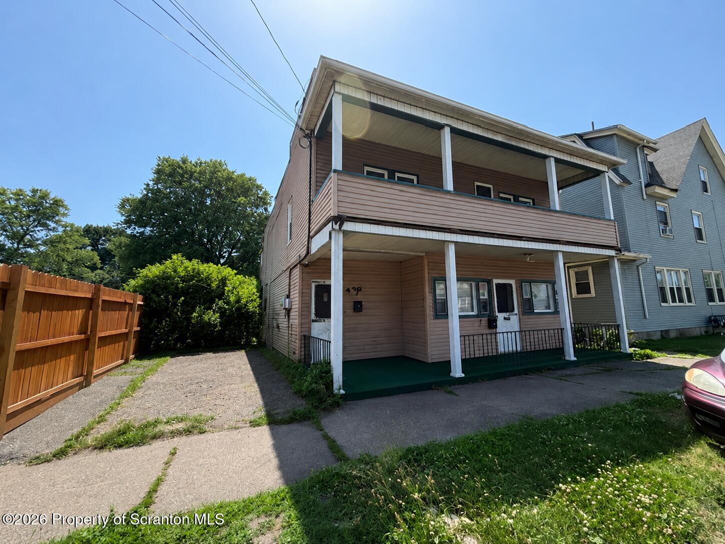 610 Moosic Street, Unit B Scranton, PA 18505 - Photo 1 of 13 610 Moosic Front