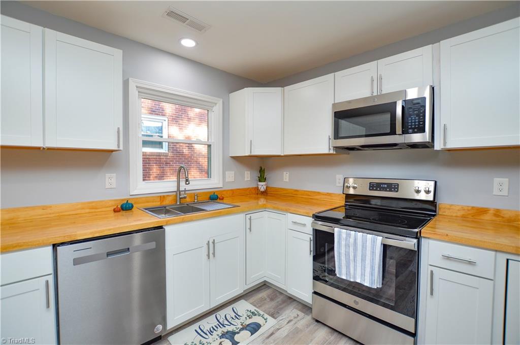 3546 Shaw Road Winston-Salem, NC 27105 - Photo 11 of 31