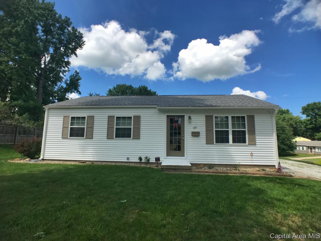 69 Windsor Road Springfield, IL 62702 - Photo 3 of 16
