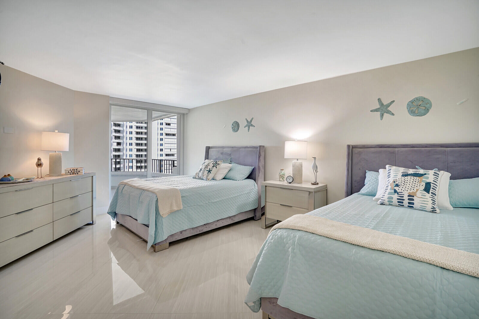 550 South Ocean Boulevard, Unit 1005 Boca Raton, FL 33432 - Photo 19 of 36 550 PHOTO 32
