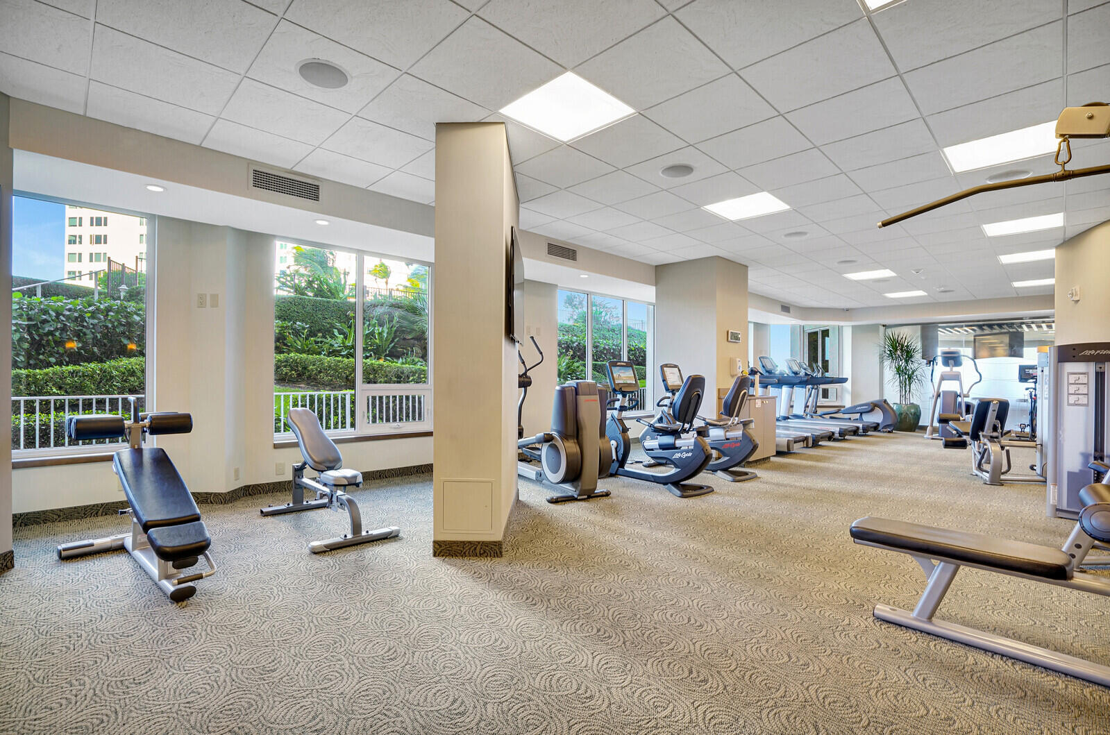 550 South Ocean Boulevard, Unit 1005 Boca Raton, FL 33432 - Photo 26 of 36 550 PHOTO 17