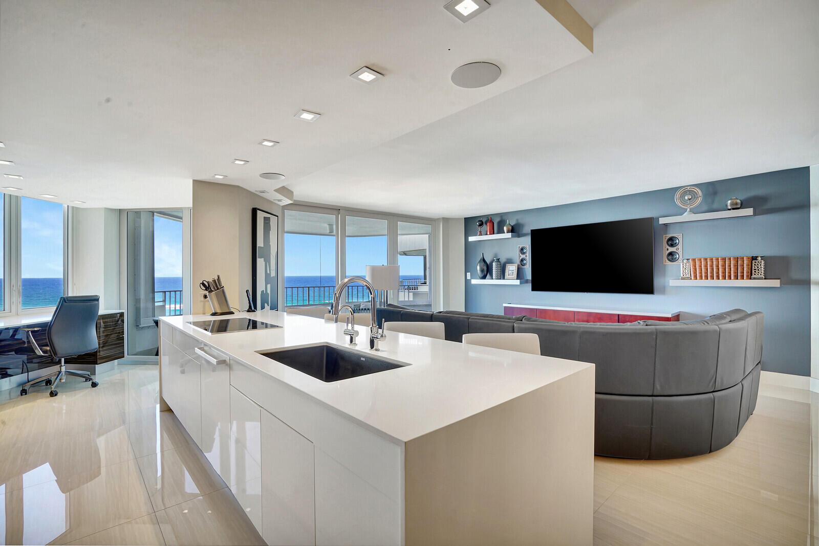550 South Ocean Boulevard, Unit 1005 Boca Raton, FL 33432 - Photo 10 of 36 550 PHOTO 24
