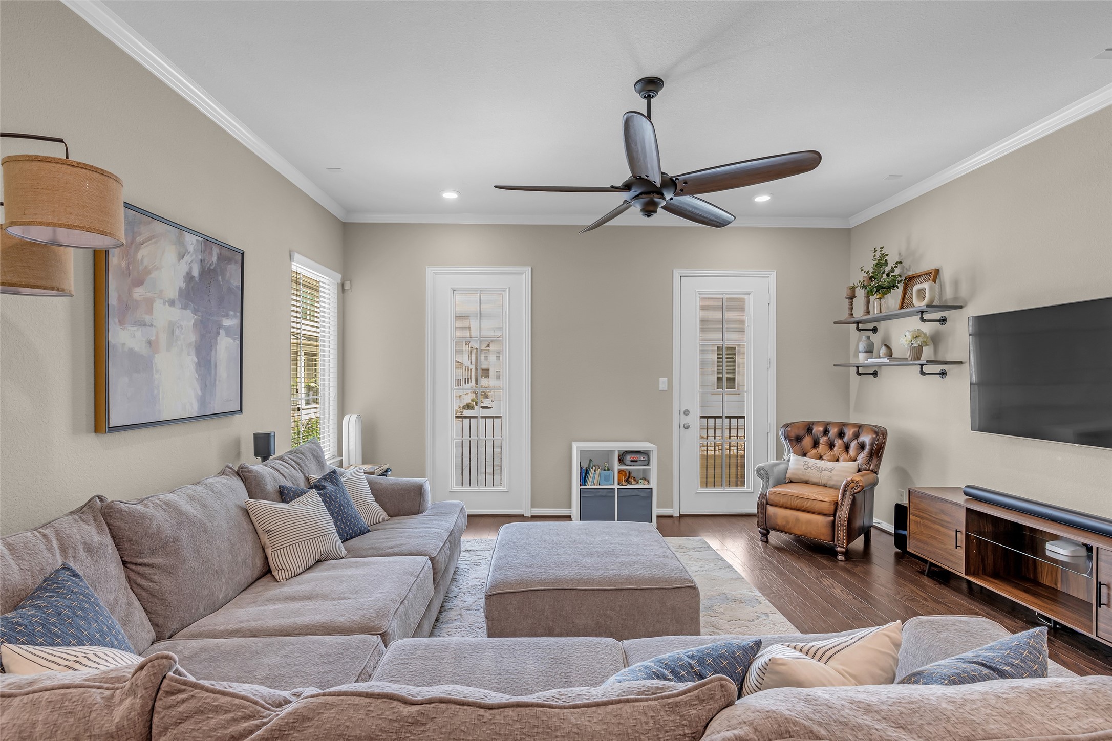 8905 Wind Springs Drive Houston, TX 77080 - Photo 5 of 25