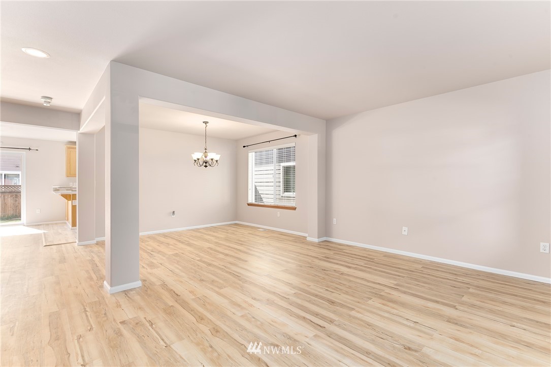 7049 Inlay Street Southeast Lacey, WA 98513 - Photo 3 of 25 Gallery Image 3