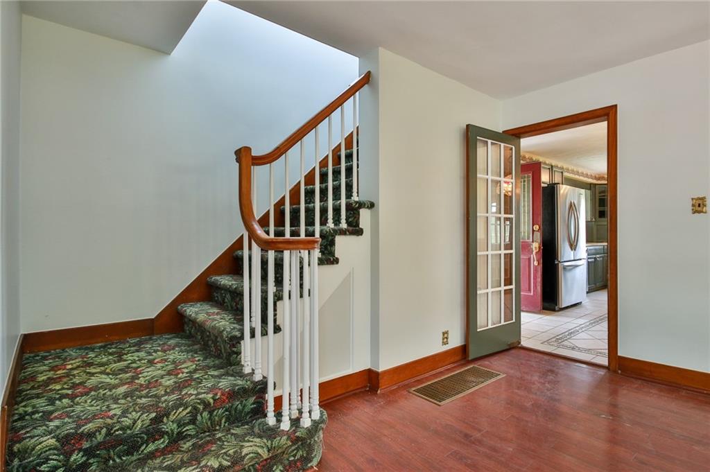 686 Crucible Road Rices Landing, PA 15357 - Photo 7 of 25 Gallery Image 7