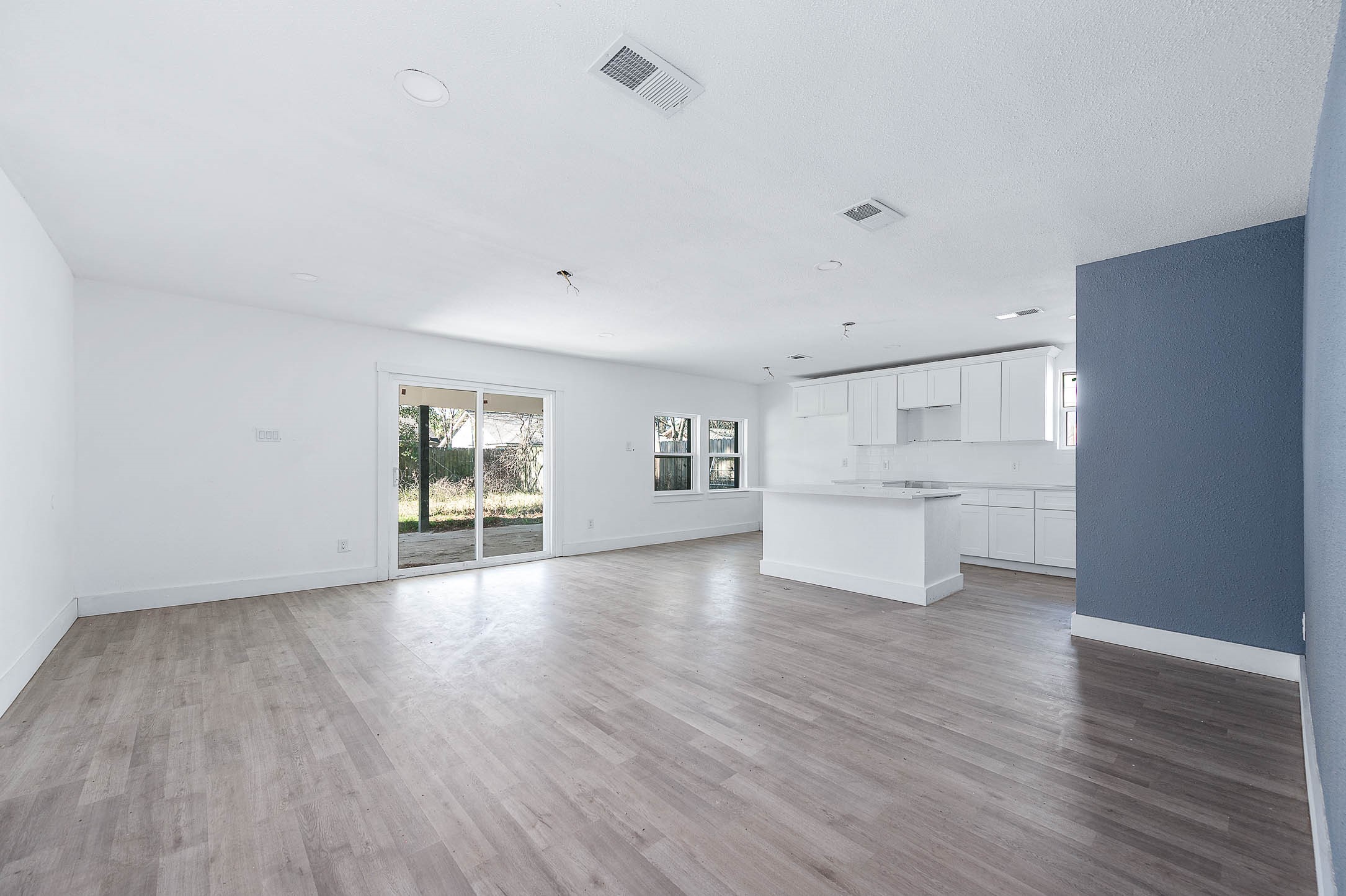 23115 Lestergate Drive Spring, TX 77373 - Photo 3 of 24