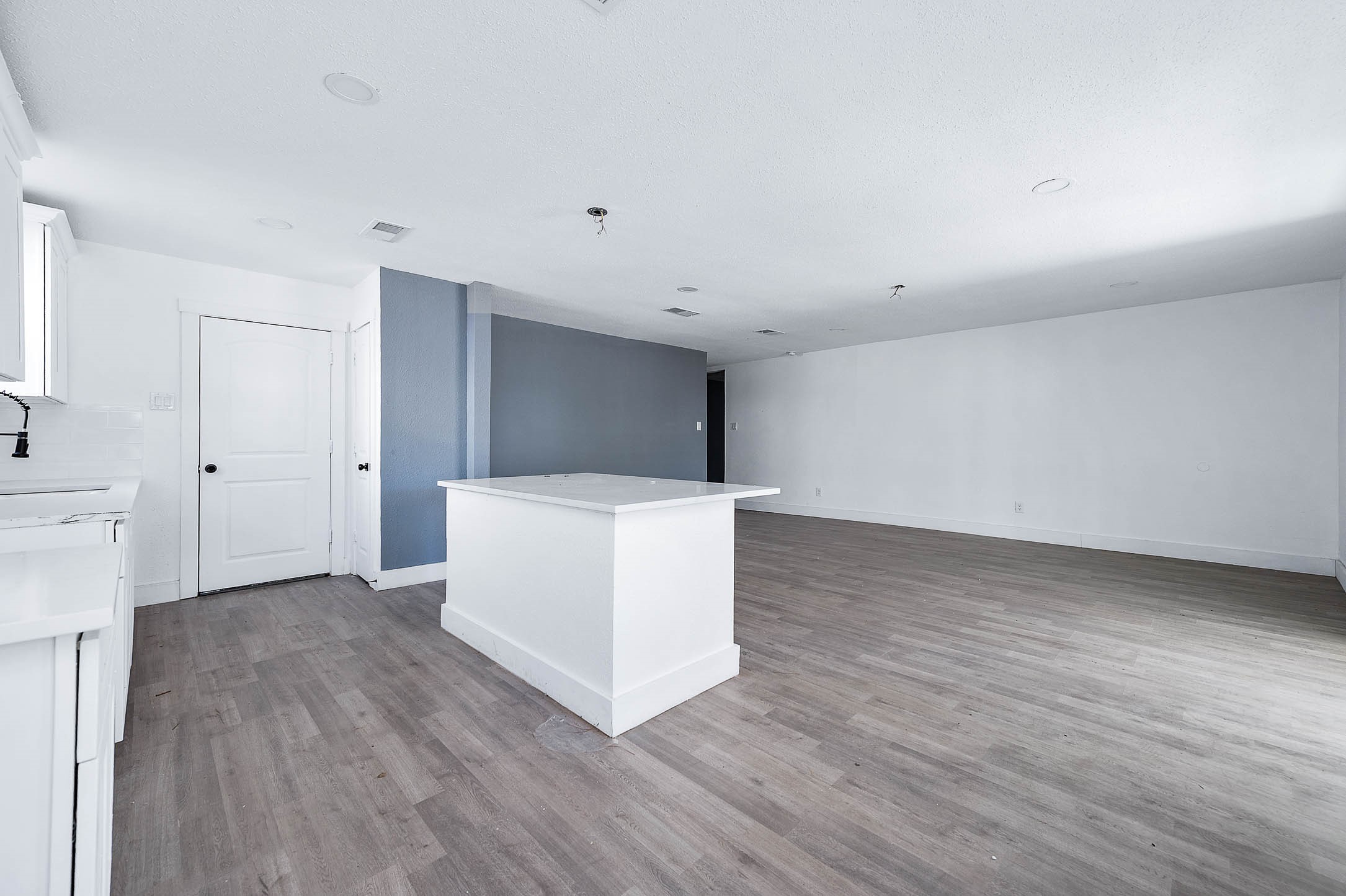 23115 Lestergate Drive Spring, TX 77373 - Photo 7 of 24