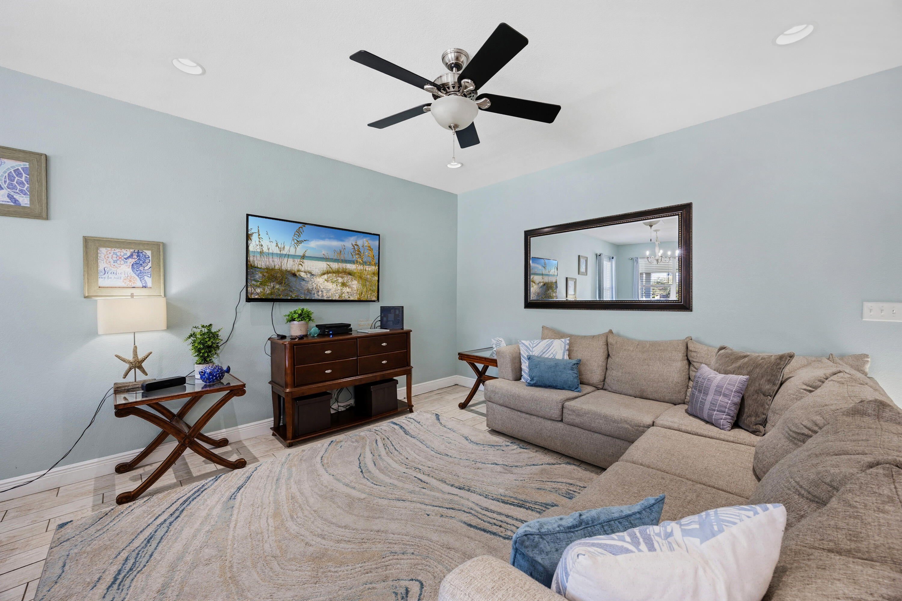 94 Dolphin Street Destin, FL 32541 - Photo 15 of 55 Living Area