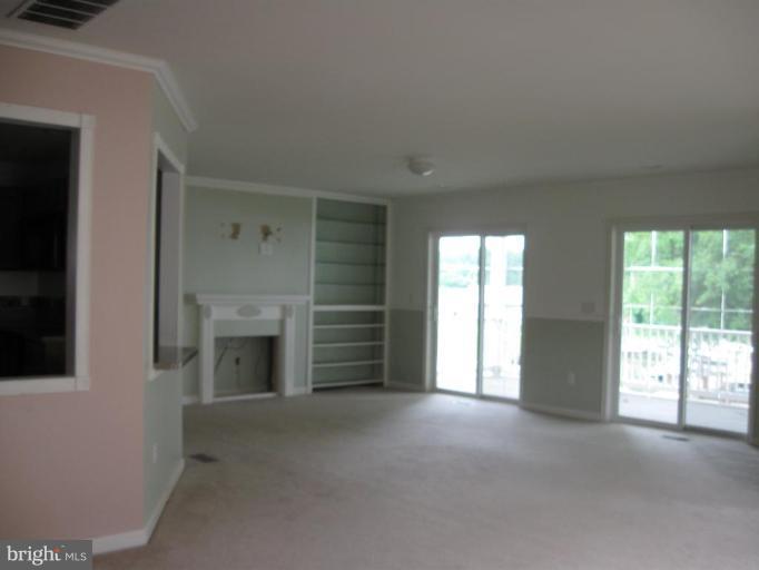 3648 Galloway Road Middle River, MD 21220 - Photo 5 of 15 Living Room