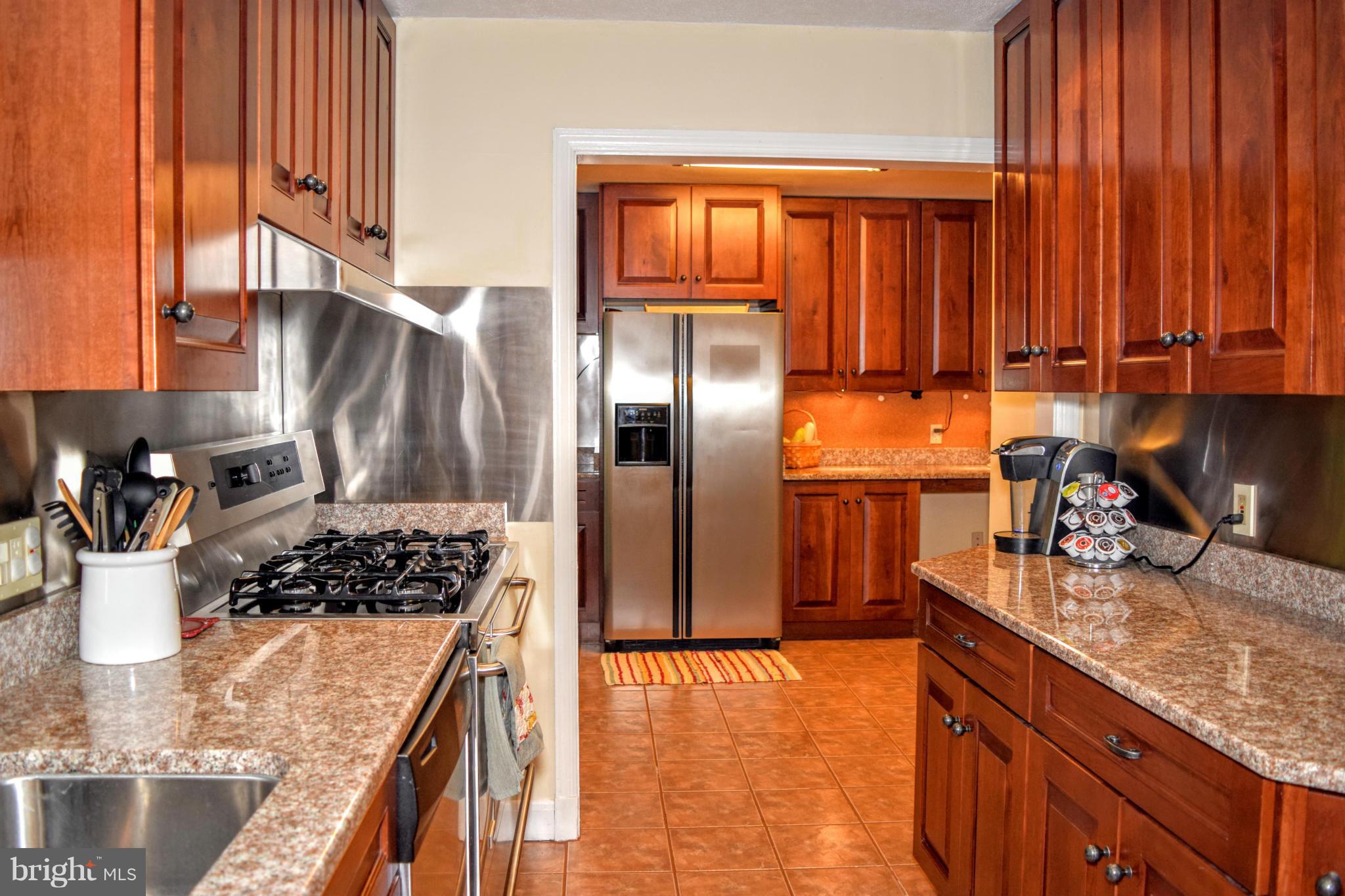 512 Plumtree Road Bel Air, MD 21015 - Photo 9 of 30 Kitchen w/ SS Appliances, Granite, Cherry 42" Cab!