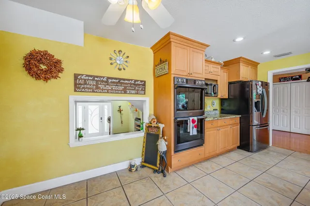 a view of a entryway door of the room