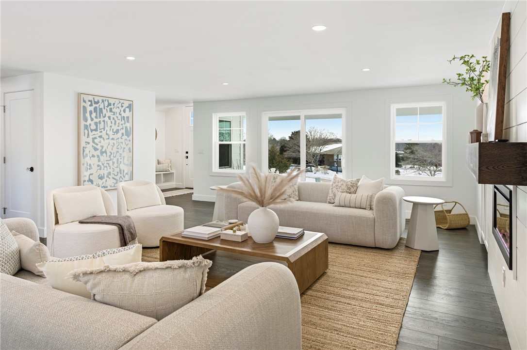 32 Arrowhead Drive Tiverton, RI 02878 - Photo 13 of 42