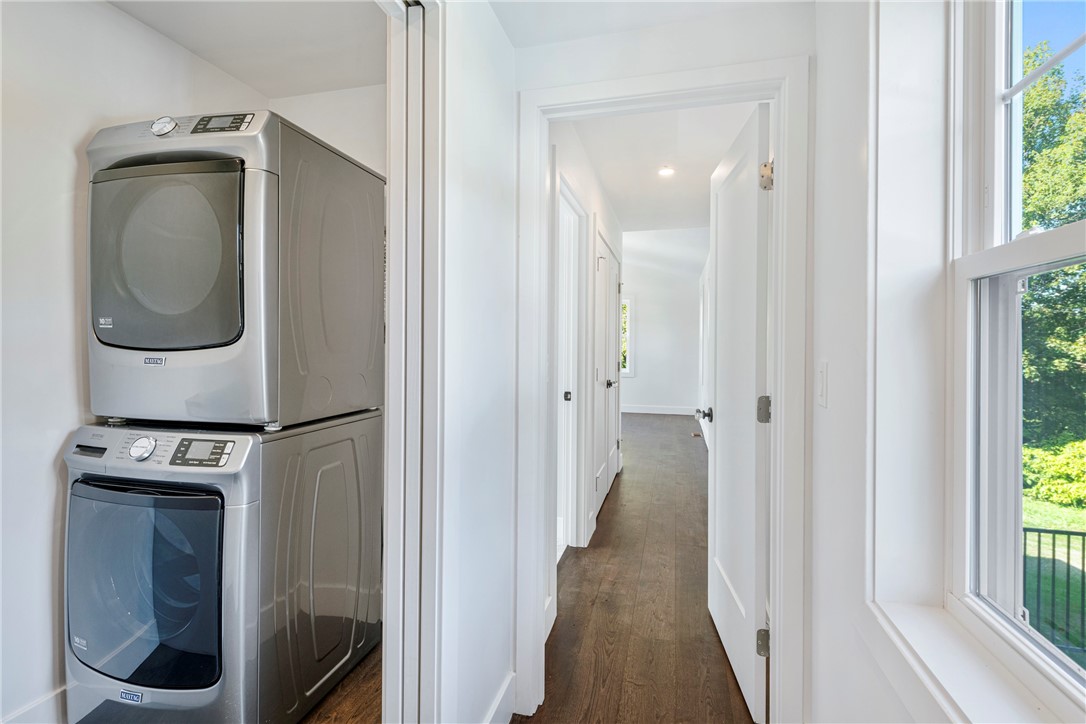 32 Arrowhead Drive Tiverton, RI 02878 - Photo 15 of 42