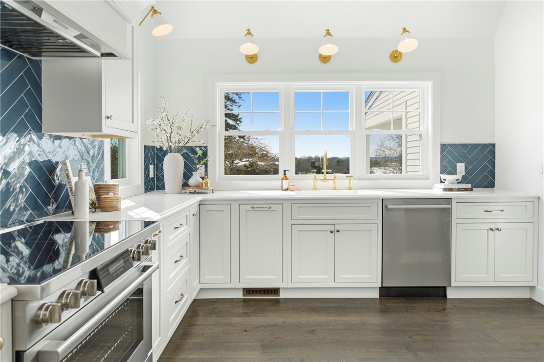 32 Arrowhead Drive Tiverton, RI 02878 - Photo 28 of 42