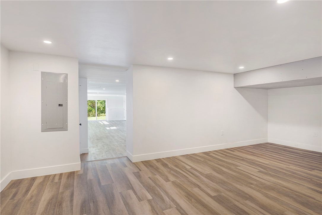 32 Arrowhead Drive Tiverton, RI 02878 - Photo 34 of 42