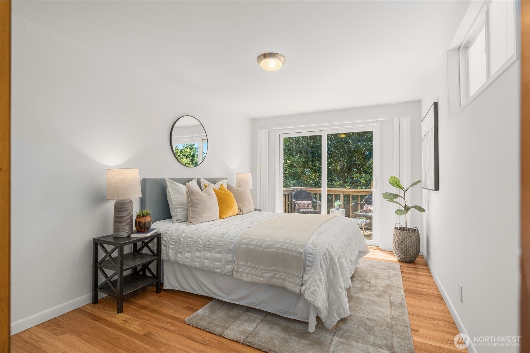 2103 Southwest 110th Street Seattle, WA 98146 - Photo 14 of 35 Gallery Image 14