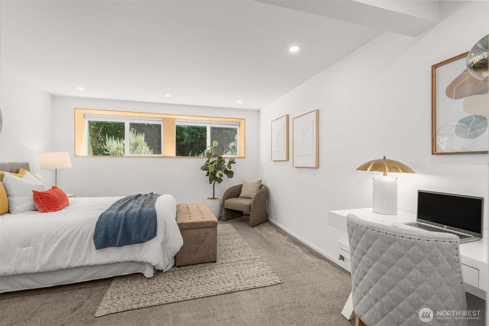 2103 Southwest 110th Street Seattle, WA 98146 - Photo 23 of 35 Gallery Image 23
