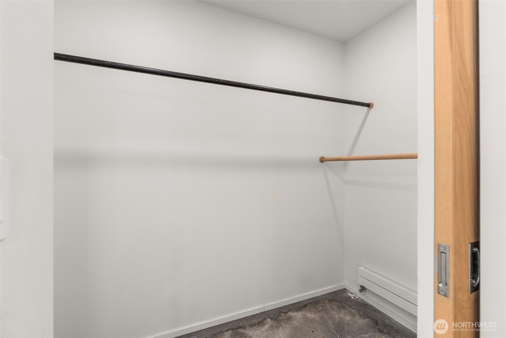 2103 Southwest 110th Street Seattle, WA 98146 - Photo 25 of 35 Gallery Image 25