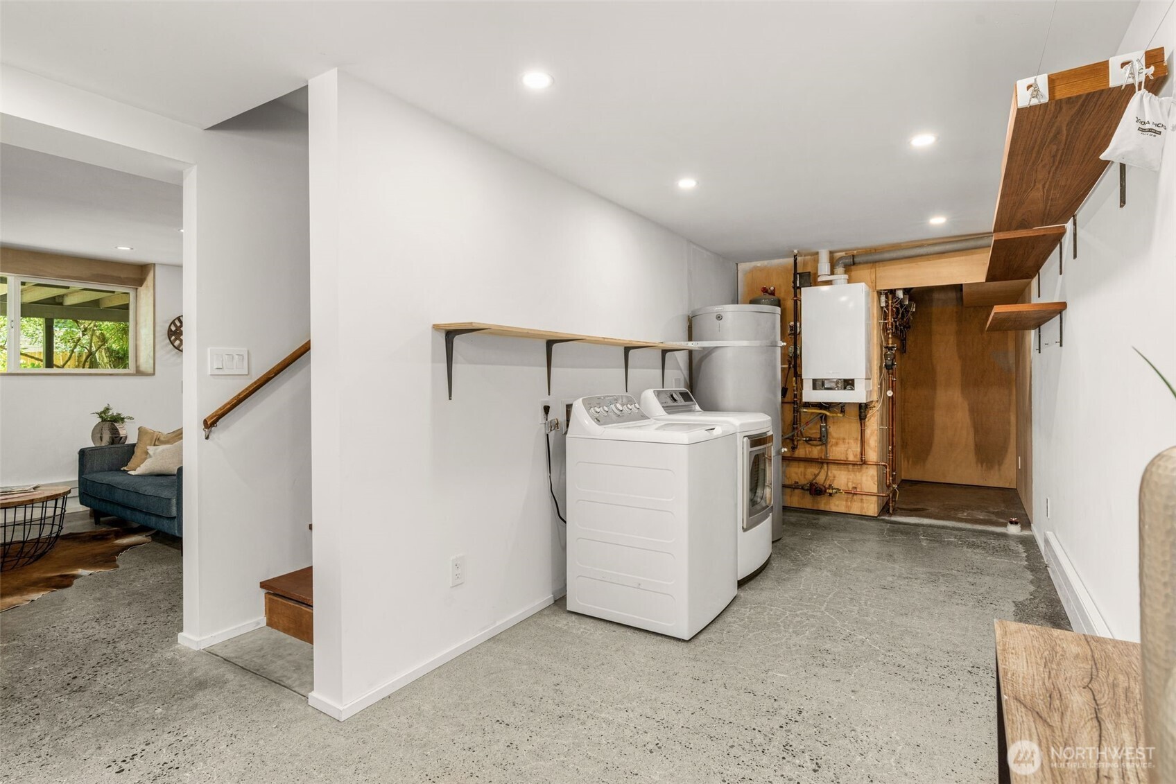 2103 Southwest 110th Street Seattle, WA 98146 - Photo 26 of 35 Gallery Image 26