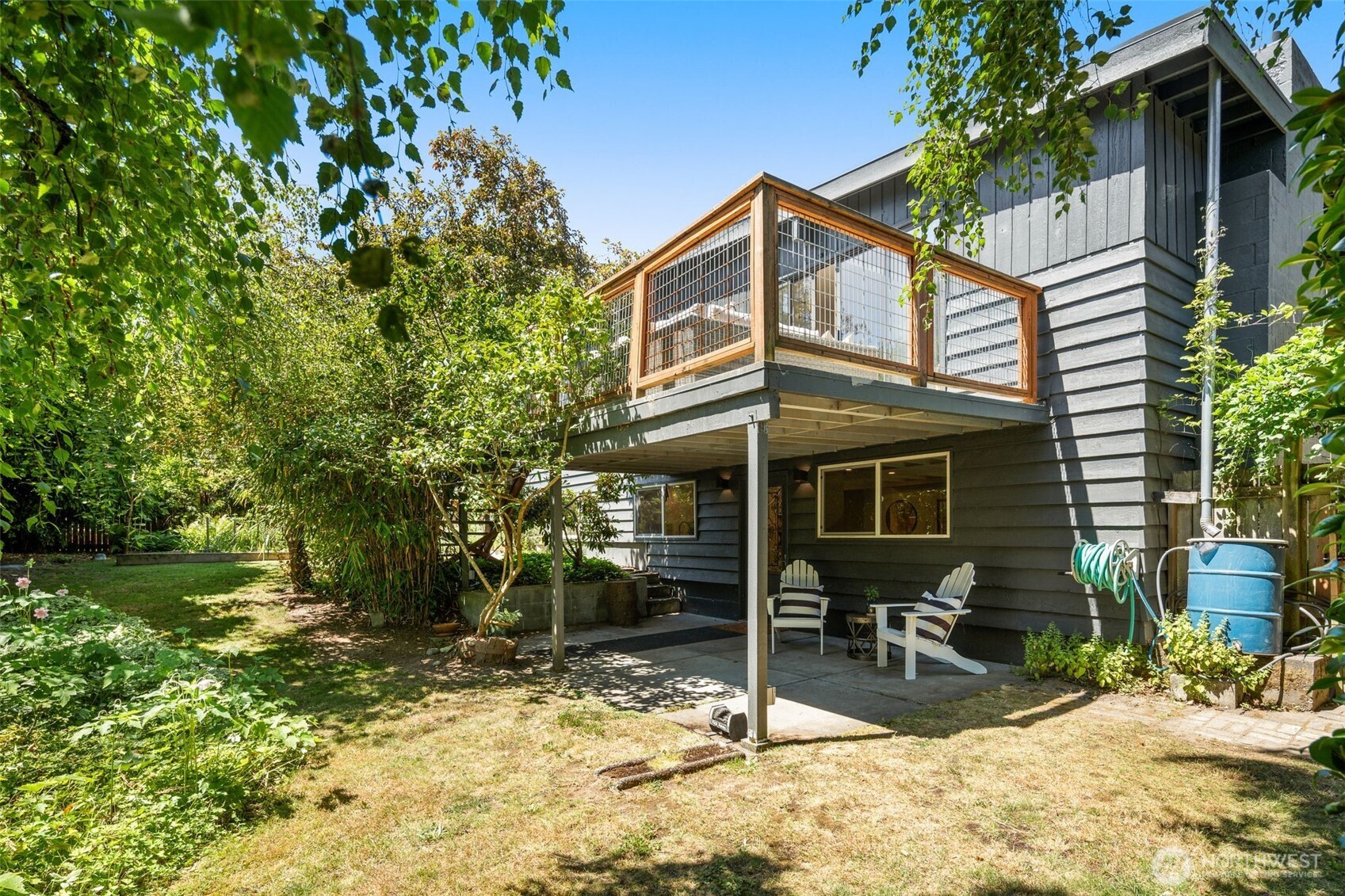 2103 Southwest 110th Street Seattle, WA 98146 - Photo 29 of 35 Gallery Image 29