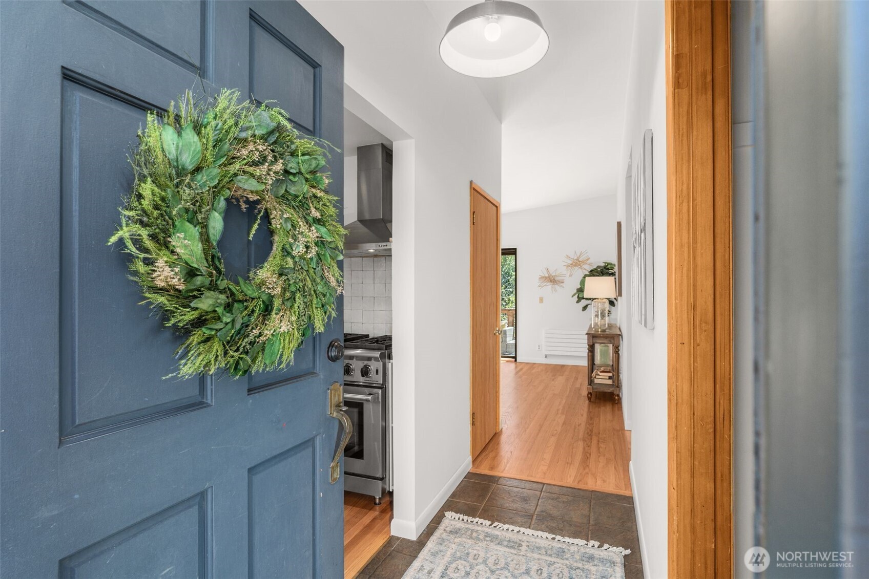 2103 Southwest 110th Street Seattle, WA 98146 - Photo 4 of 35 Gallery Image 4