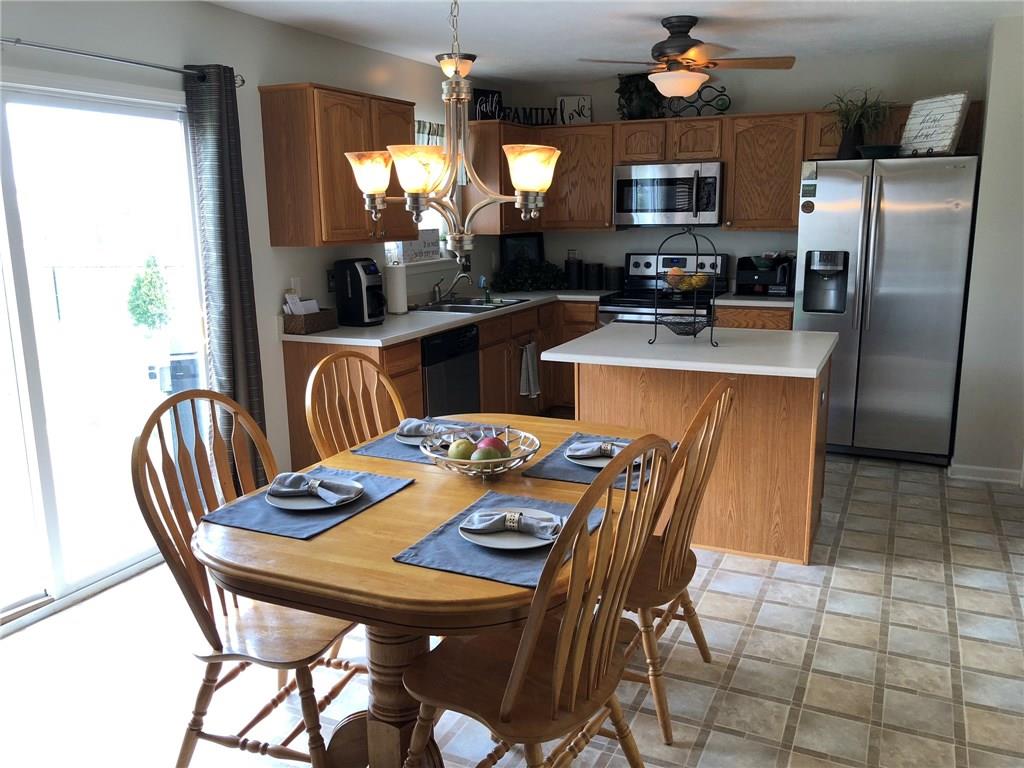 5016 West Bay Road Plainfield, IN 46168 - Photo 7 of 24 Gallery Image 7