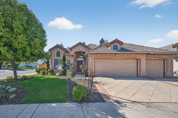 $505,000 | 9935 North Ann Avenue, Fresno, CA 93720