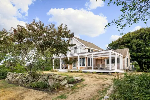 $3,595,000 | 804 Mohegan Trail, Block Island, RI 02807