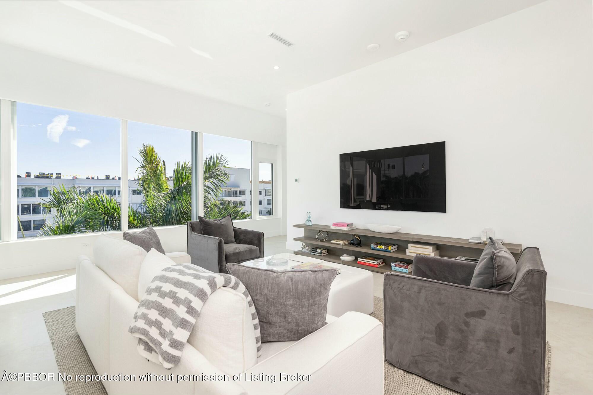 44 Cocoanut Row, Unit 606A Palm Beach, FL 33480 - Photo 4 of 25 Great Room