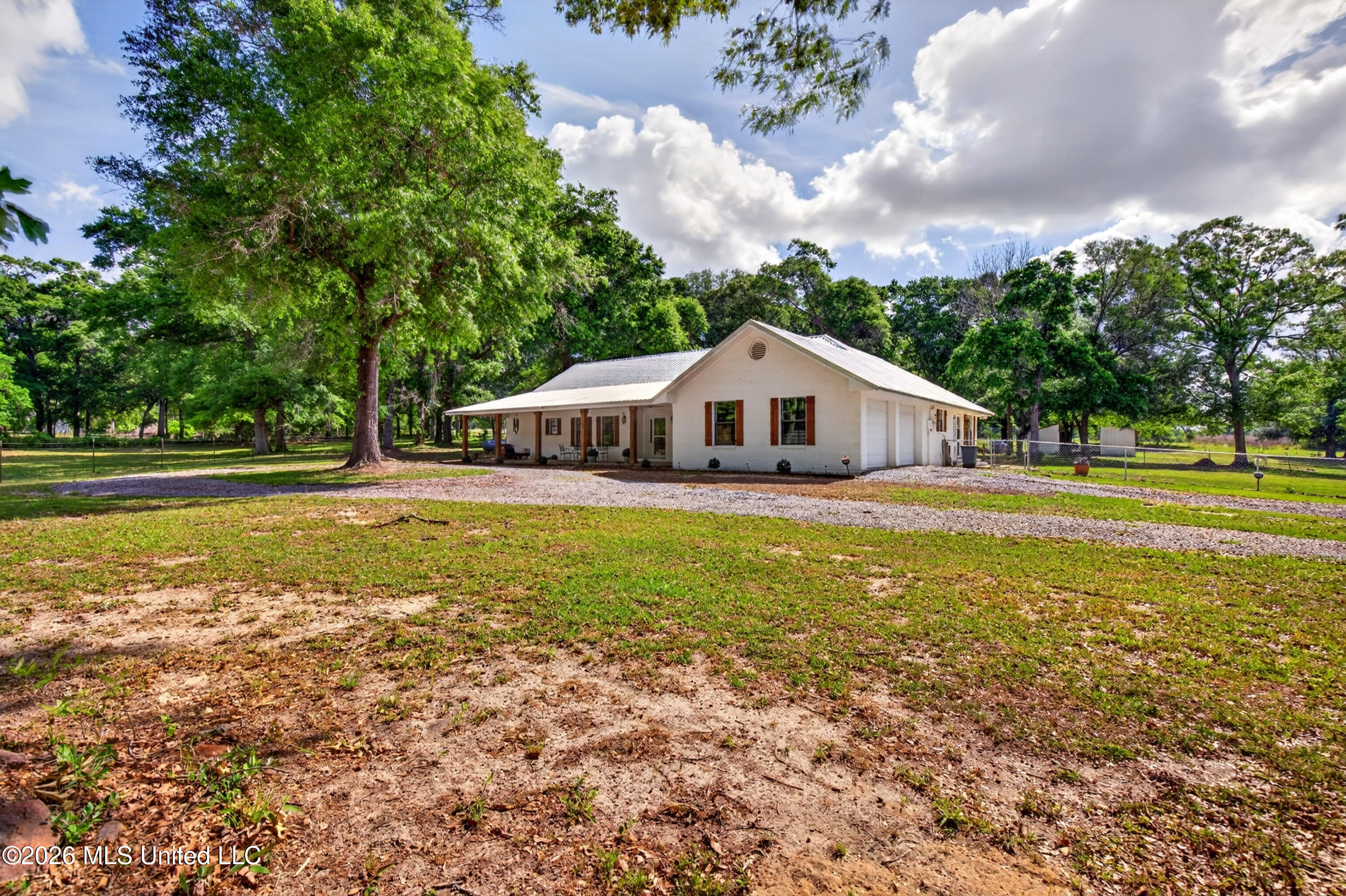 181 Debert Adams Road Lucedale, MS 39452 - Photo 4 of 92 181DebertAdamsRd-4