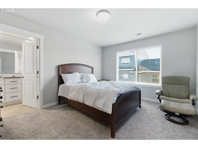 $439,000 | 12685 Southeast Zion Street, Damascus, OR 97089