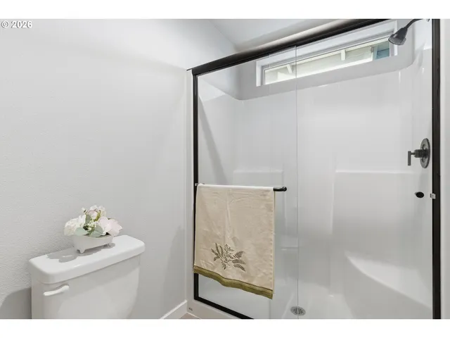 $439,000 | 12685 Southeast Zion Street, Damascus, OR 97089