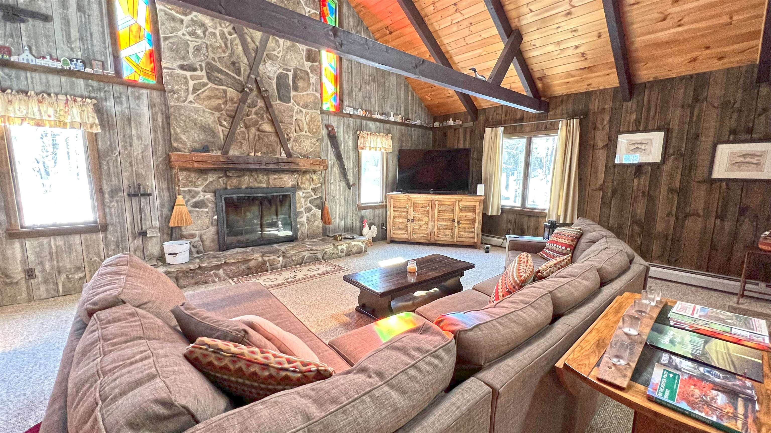 305 Mountain Acres Road Jamaica, VT 05343 - Photo 4 of 28