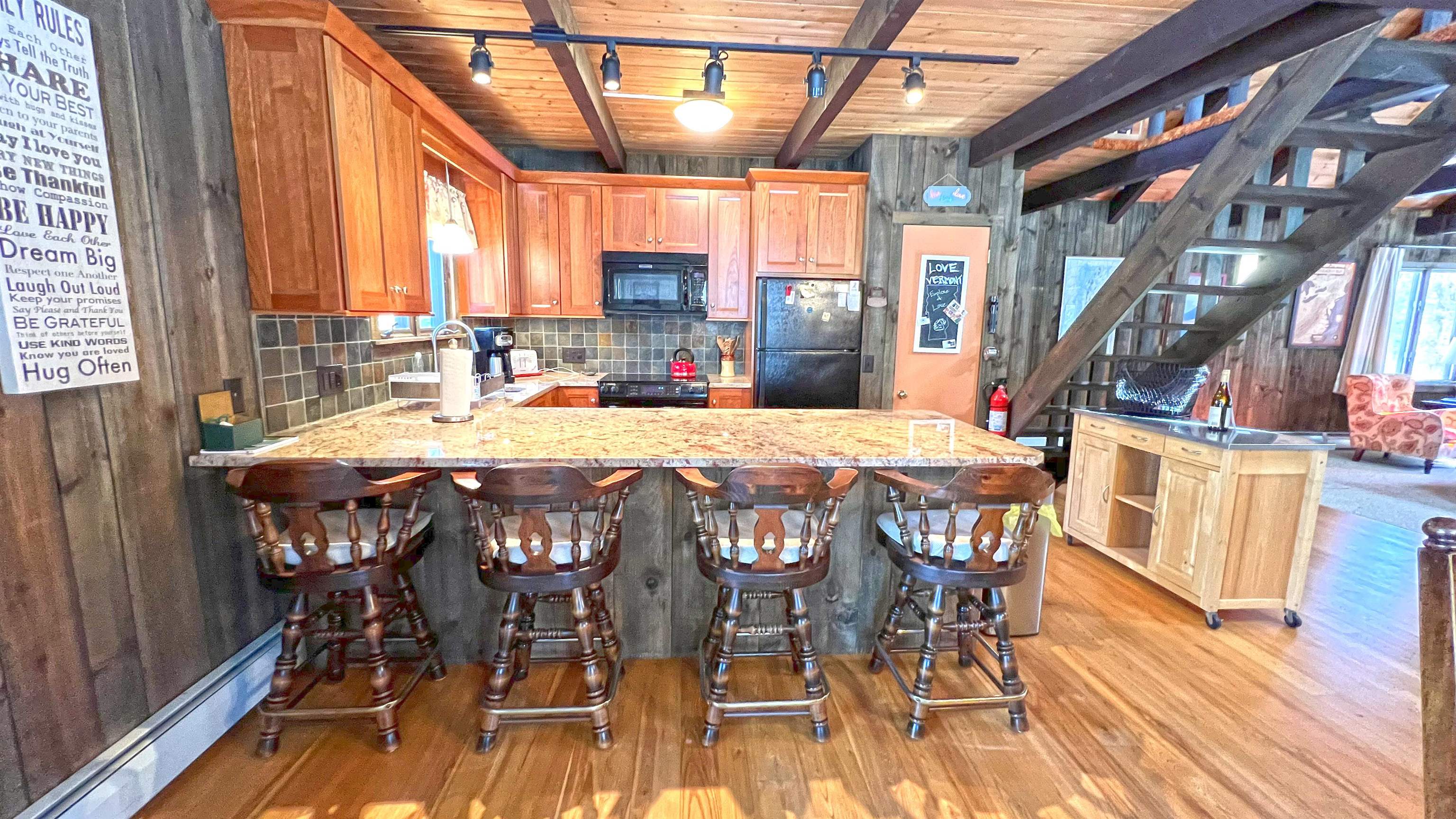 305 Mountain Acres Road Jamaica, VT 05343 - Photo 8 of 28